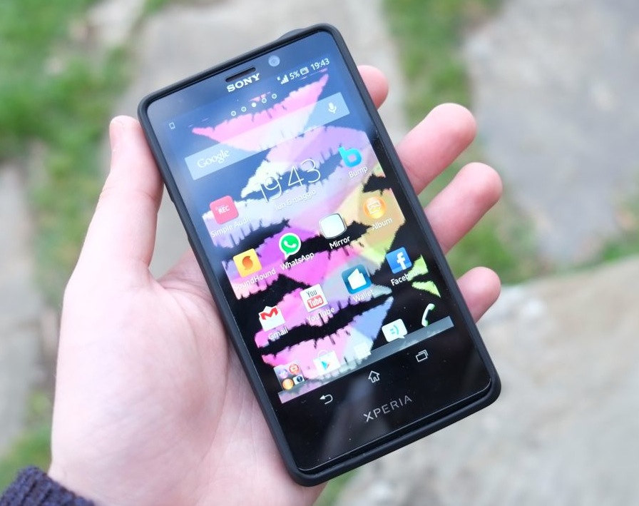 Custodie Xperia T 02