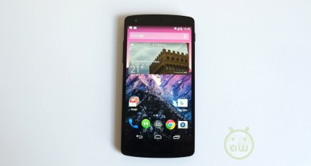 LG Nexus 5 02